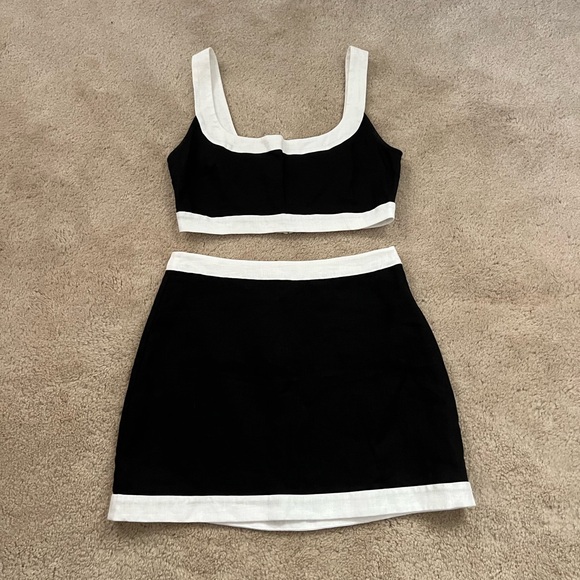 Reformation Dresses & Skirts - Reformation Monochrome Two-Piece Ensemble (Robbie Linen Two Piece)- worn once